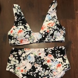 Cupshe 2 Piece Bathing Suit